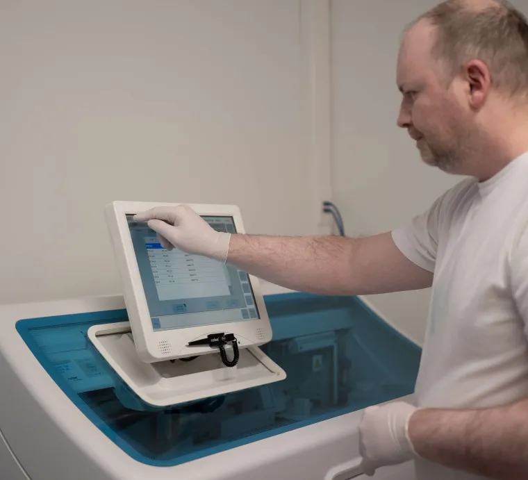 MDT&T — Laboratorijski analizator